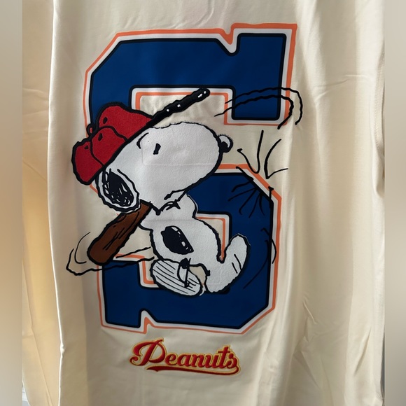 Peanuts T Shirt Cream Size Large Brand New - Picture 4 of 10